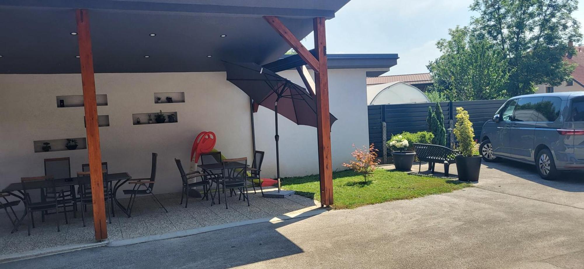 Rooms & Apartments Kepic, Airport Accomodation Cerklje na Gorenjskem Ngoại thất bức ảnh
