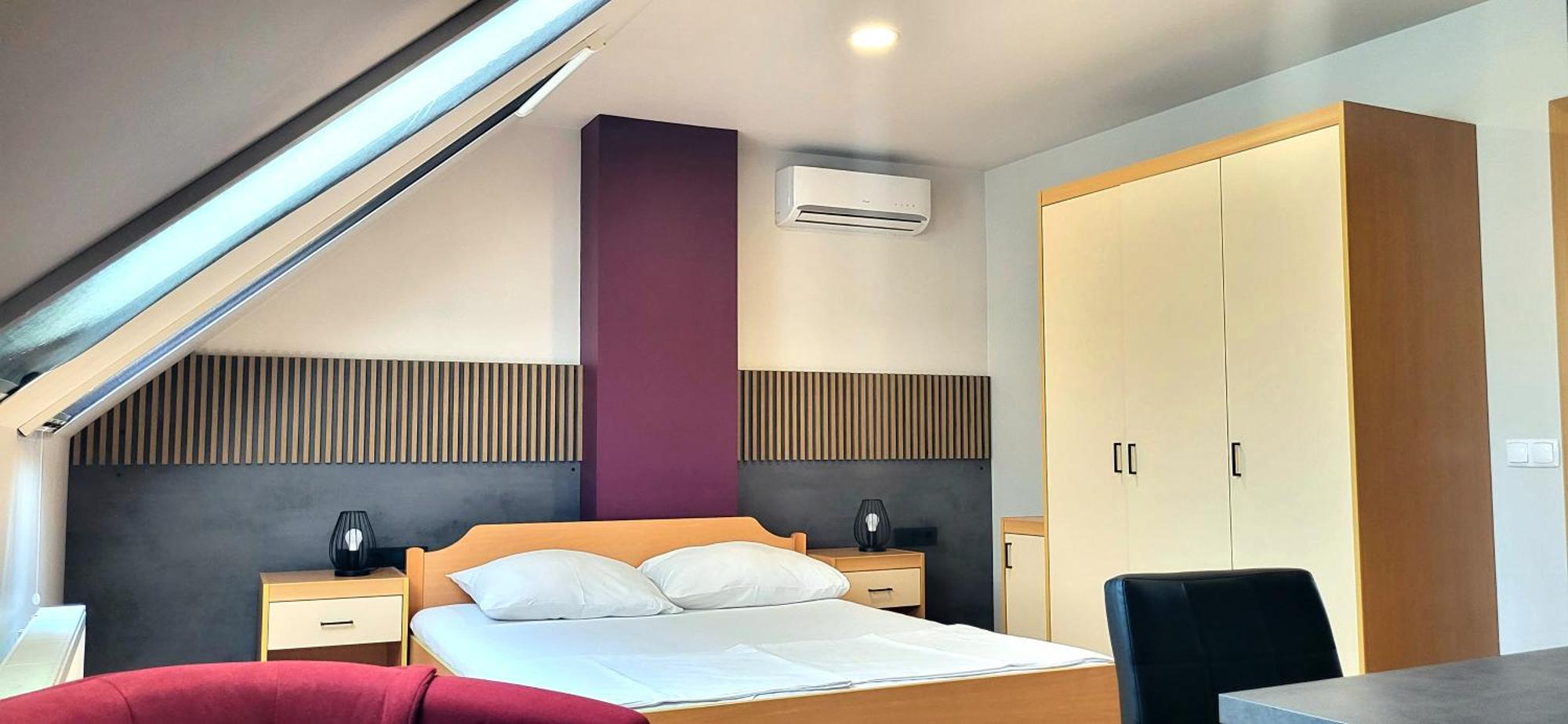 Rooms & Apartments Kepic, Airport Accomodation Cerklje na Gorenjskem Ngoại thất bức ảnh