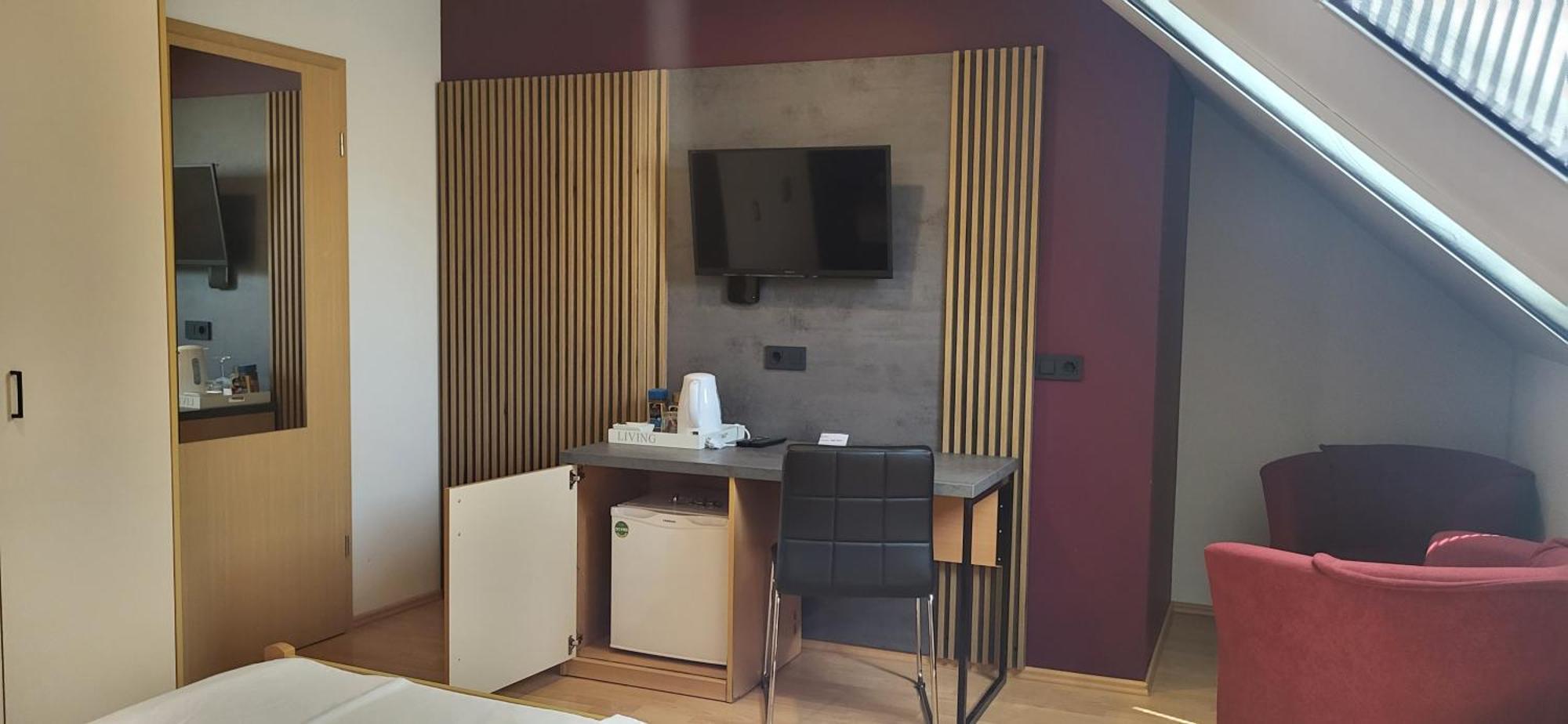 Rooms & Apartments Kepic, Airport Accomodation Cerklje na Gorenjskem Ngoại thất bức ảnh