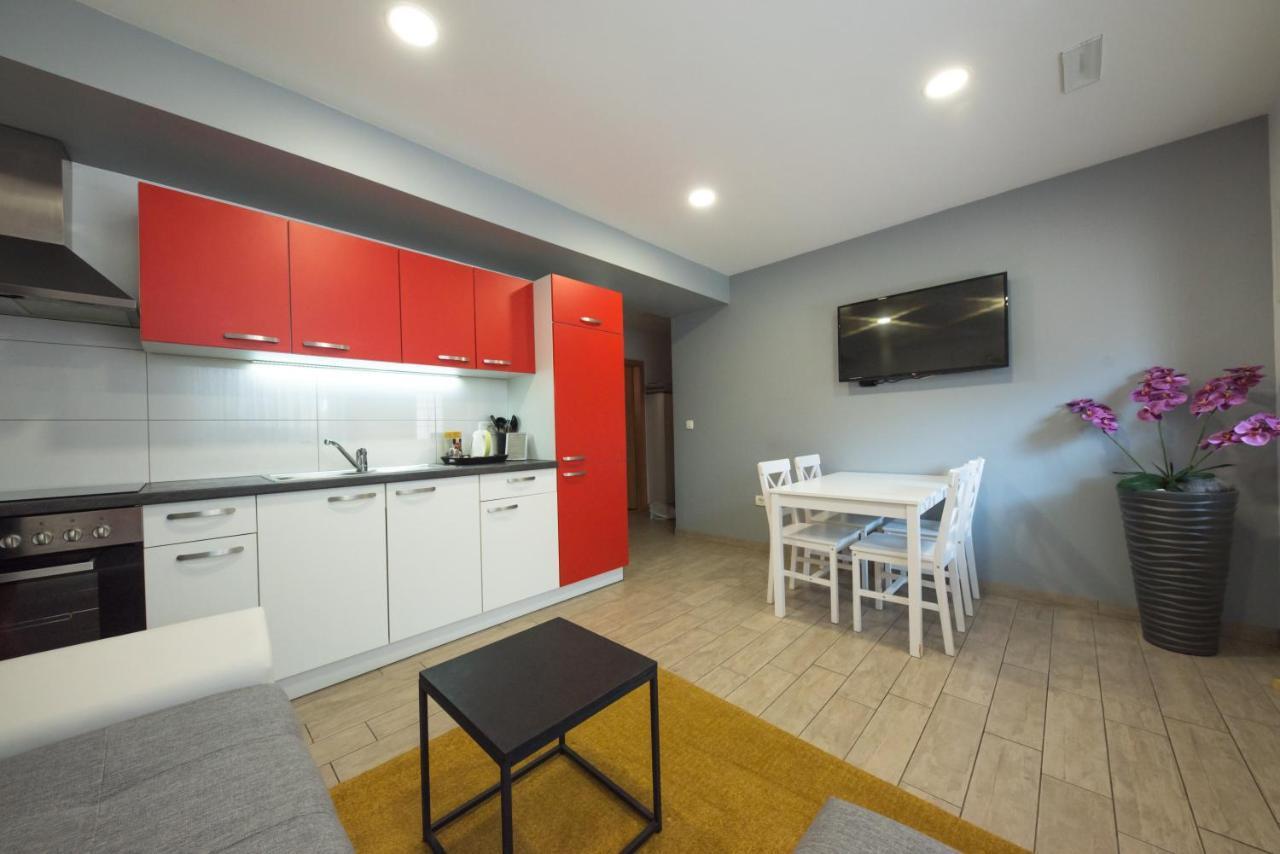 Rooms & Apartments Kepic, Airport Accomodation Cerklje na Gorenjskem Ngoại thất bức ảnh