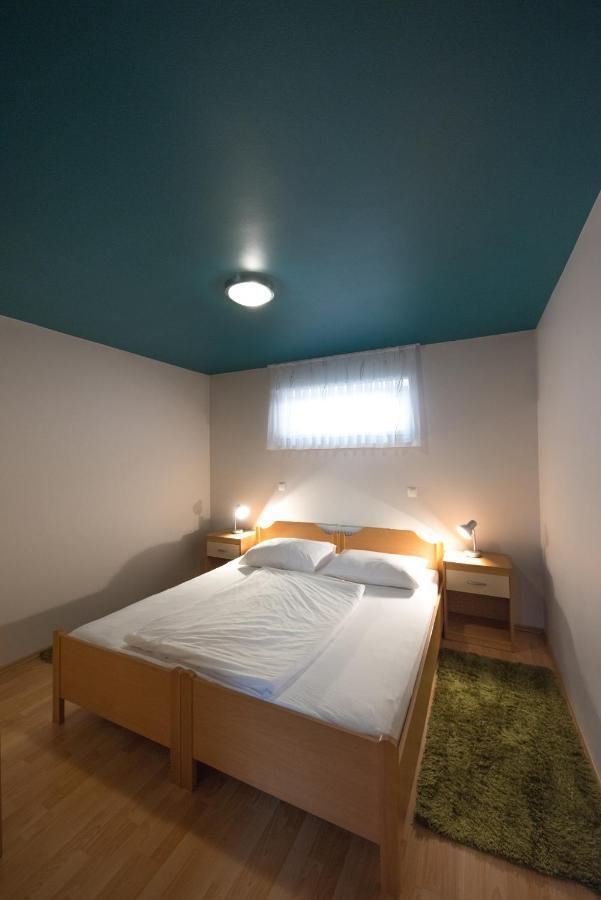 Rooms & Apartments Kepic, Airport Accomodation Cerklje na Gorenjskem Ngoại thất bức ảnh