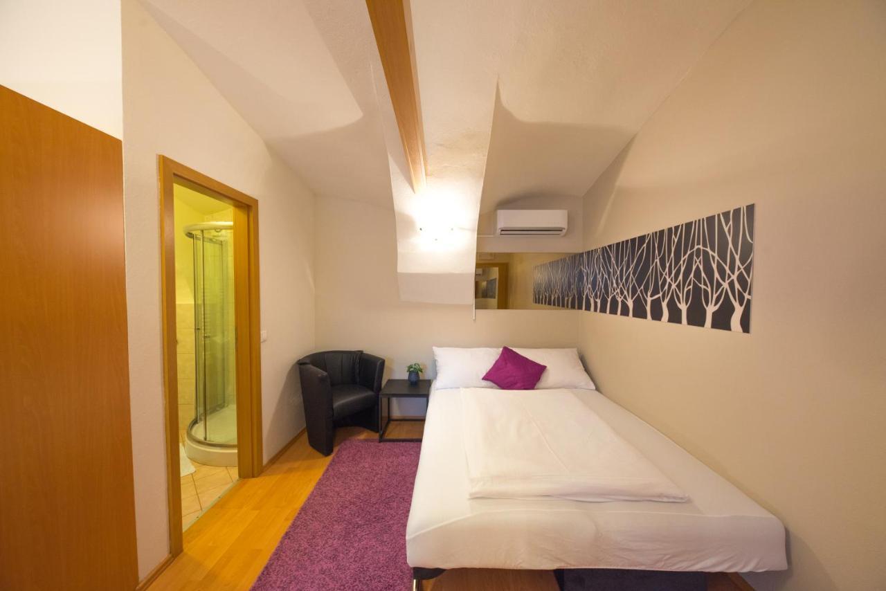 Rooms & Apartments Kepic, Airport Accomodation Cerklje na Gorenjskem Ngoại thất bức ảnh